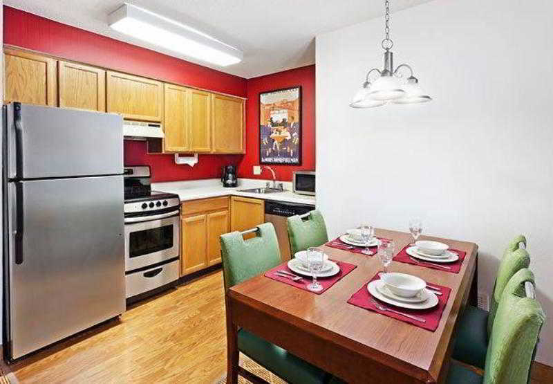 Residence Inn By Marriott Austin The Domain Area Room photo