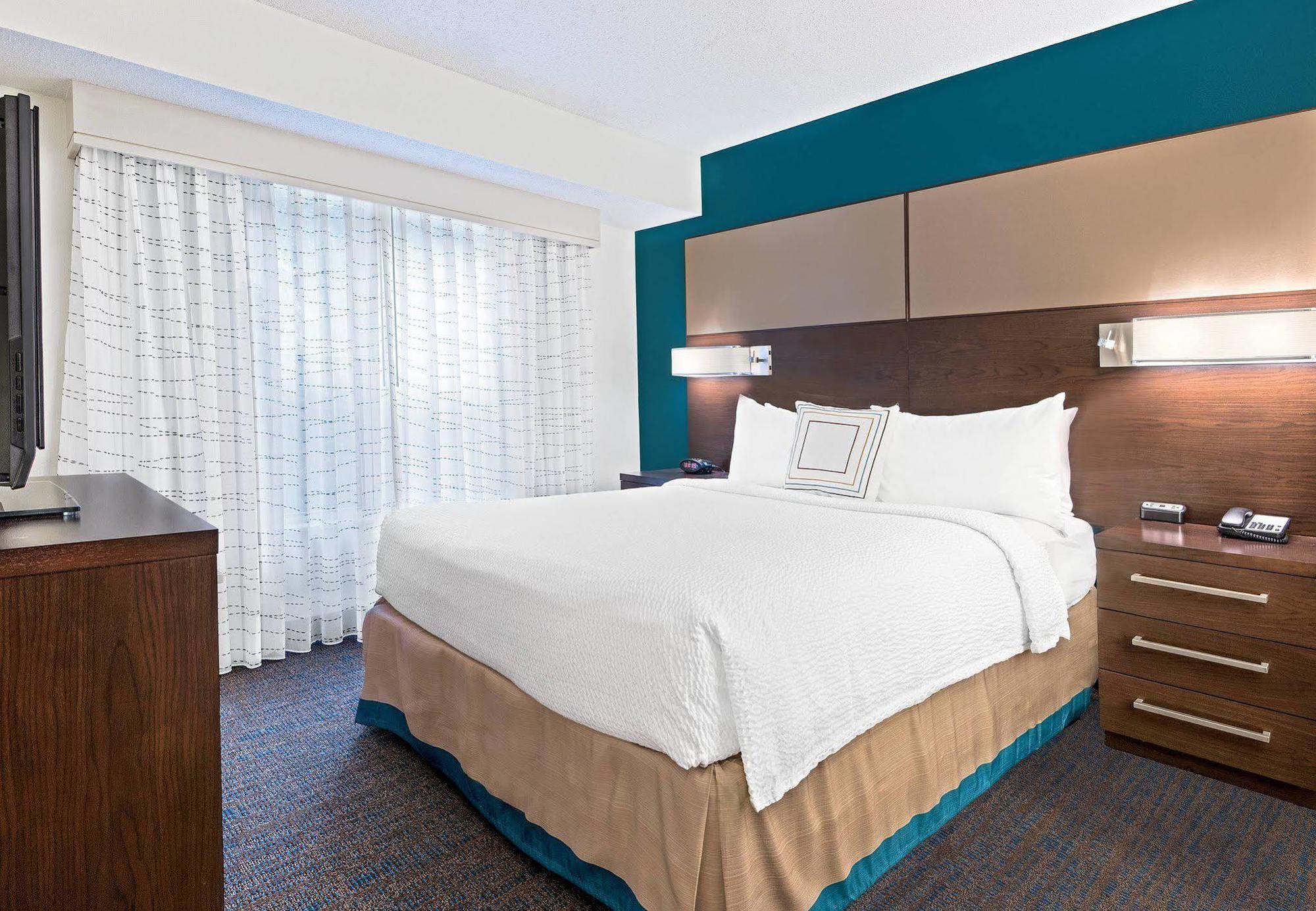 Residence Inn By Marriott Austin The Domain Area Exterior photo
